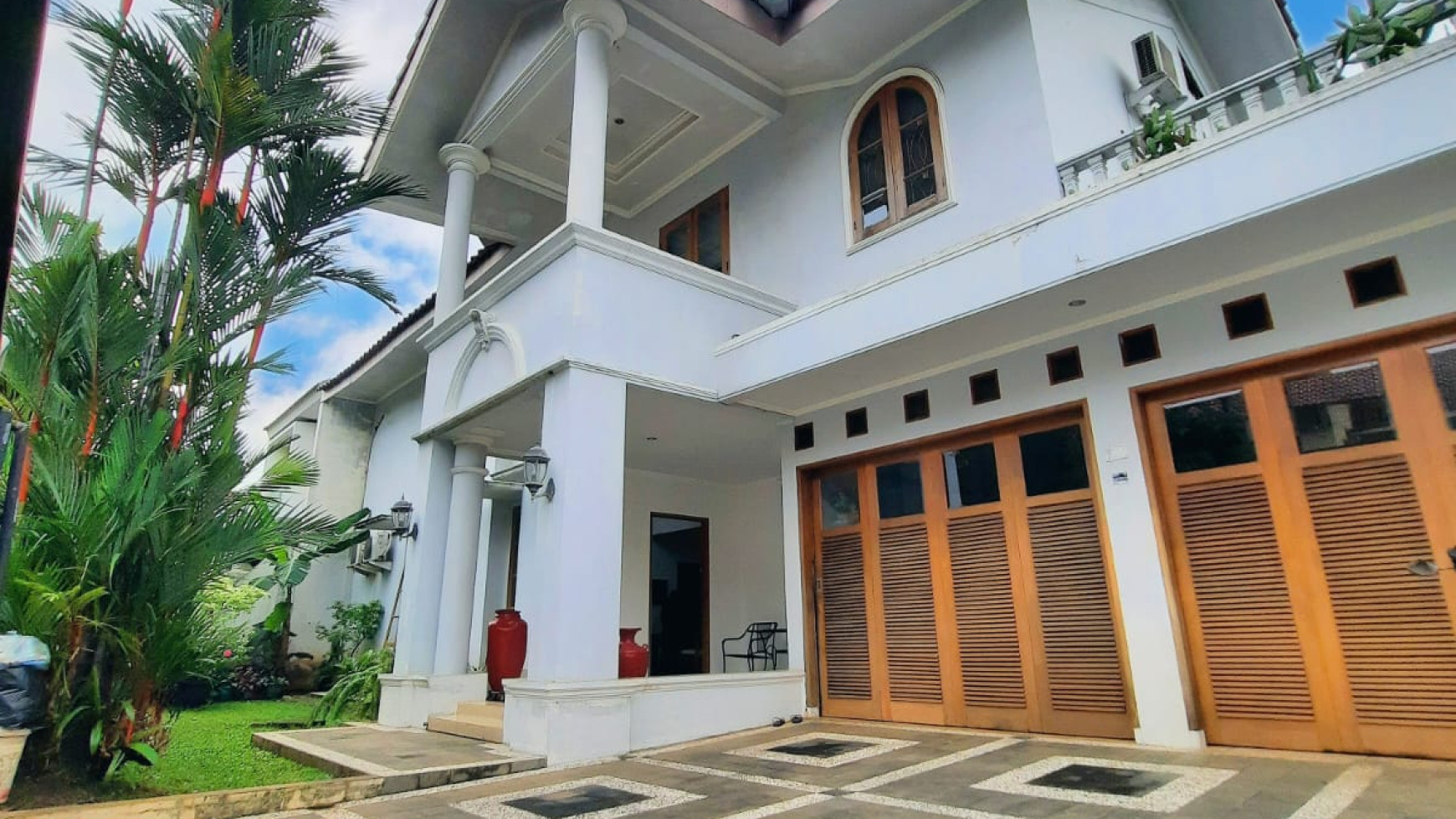 Rumah Bagus, Cantik, Mewah siap huni di Bintaro