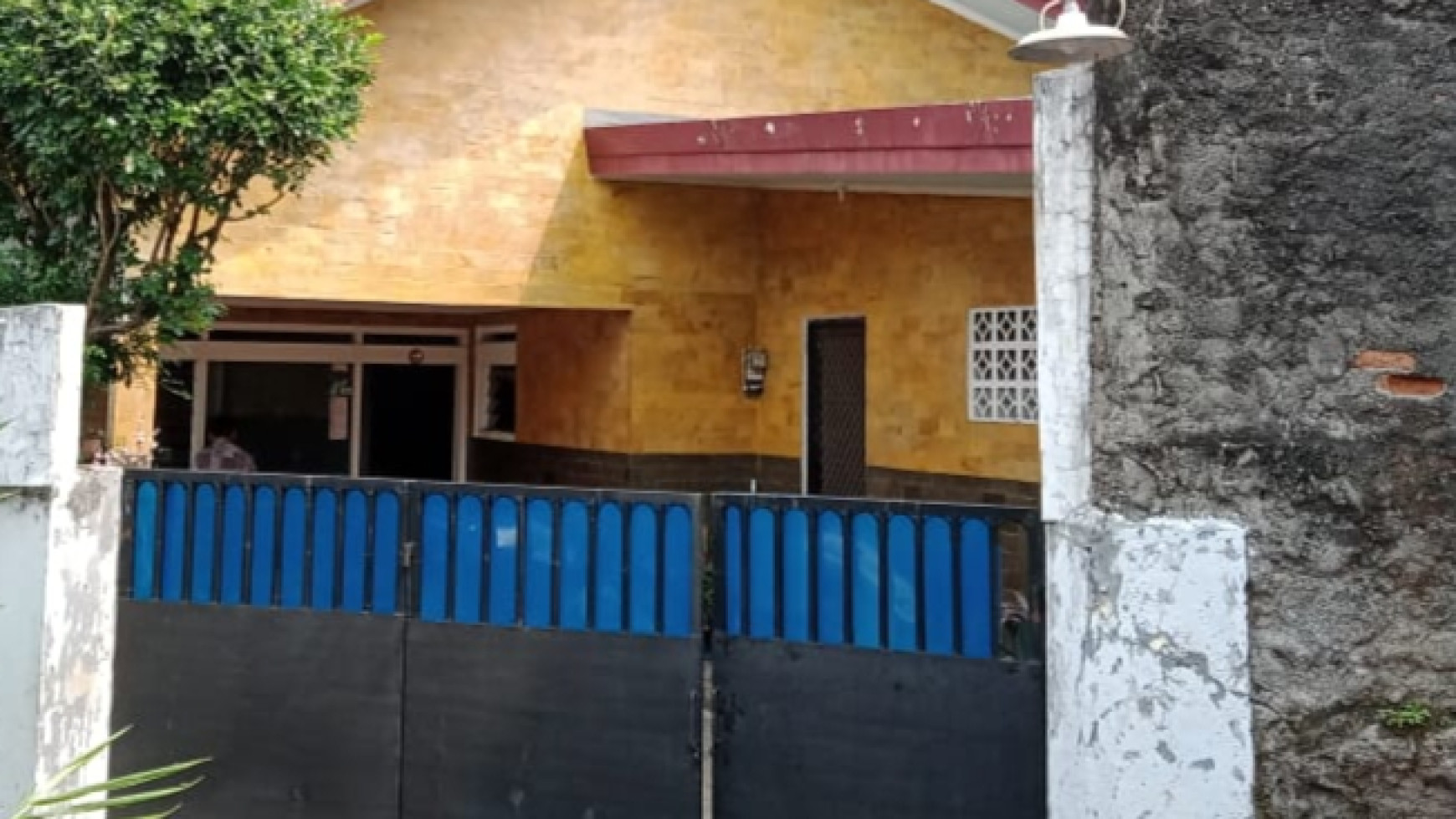 Rumah siap huni di Kebayoran Jakarta 