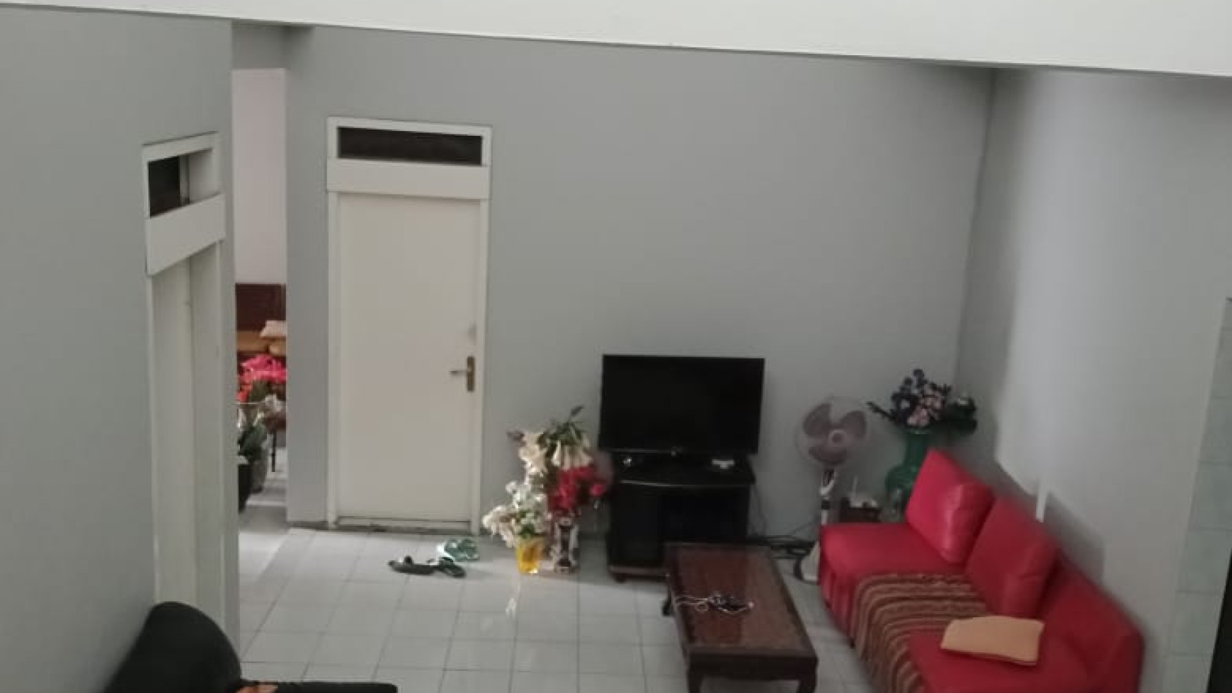 Rumah siap huni di Kebayoran Jakarta 