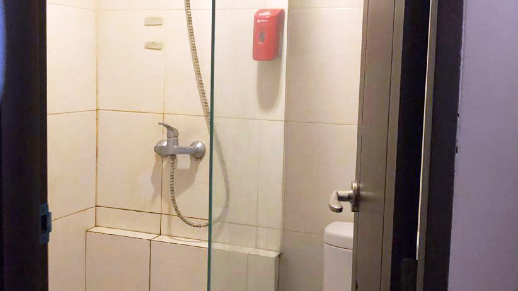 Hotel di Raya Menganti - Wiyung, 14 Kamar, 2 Lantai, Siap Operasi !!!