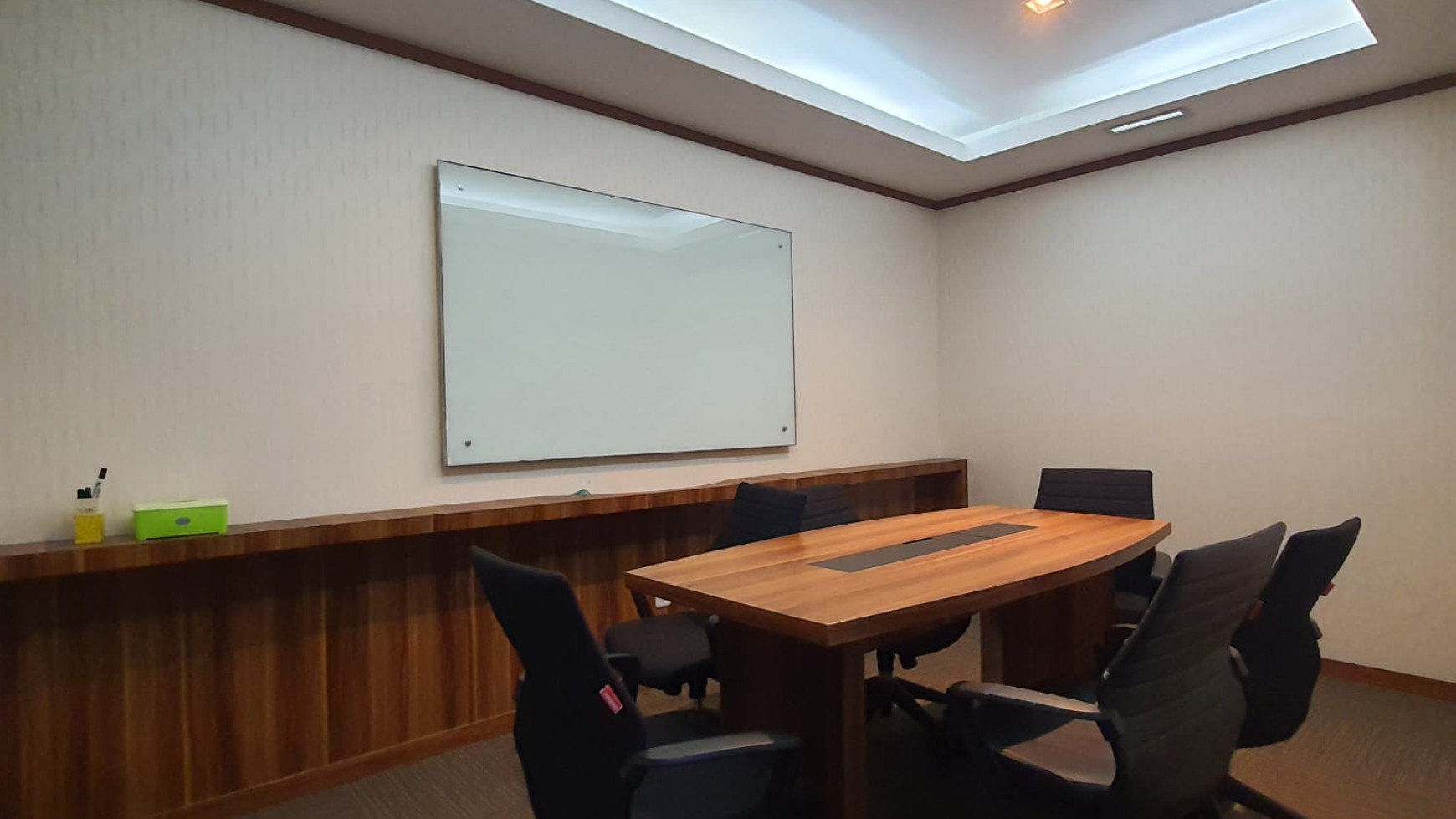 DIJUAL Office Space District 8 Treasury Tower  - SCBD - Jakarta Selatan