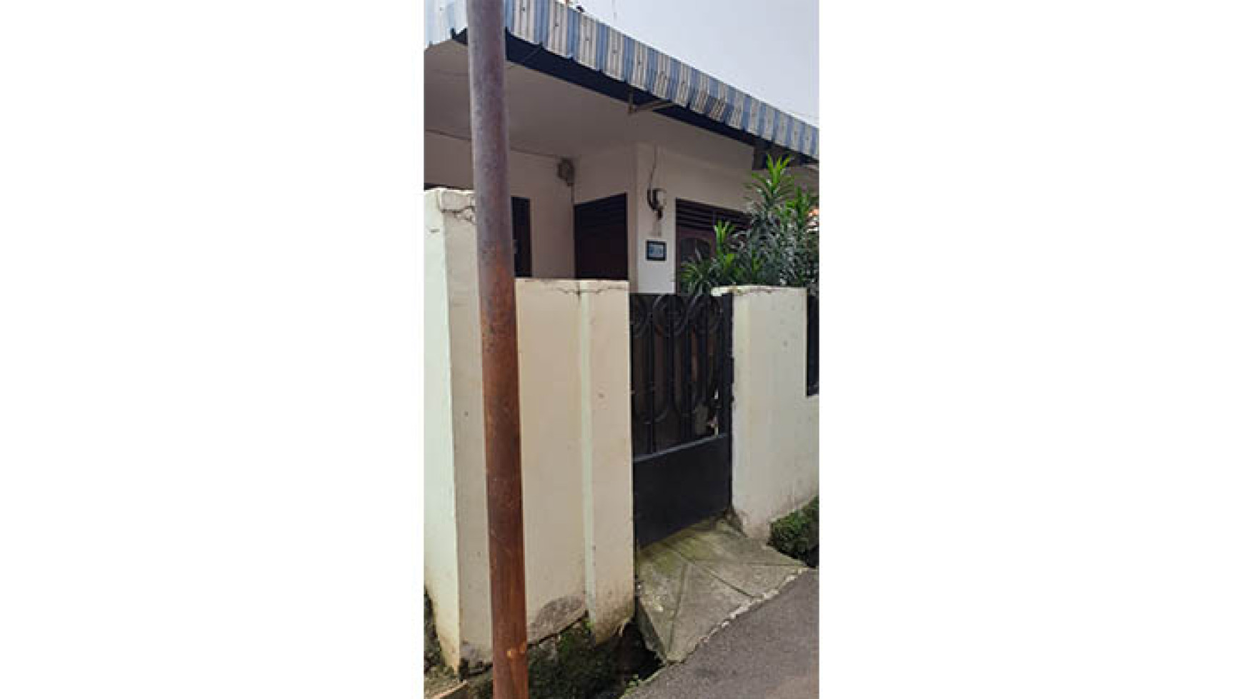 Rumah Cocok untuk investasi Jl Mesjid Darulfalah, Pertukangan Utara, Luas 101m2