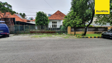 Dijual Rumah Lama SHM Pusat Kota di Jalan Sumbawa, Gubeng, Surabaya