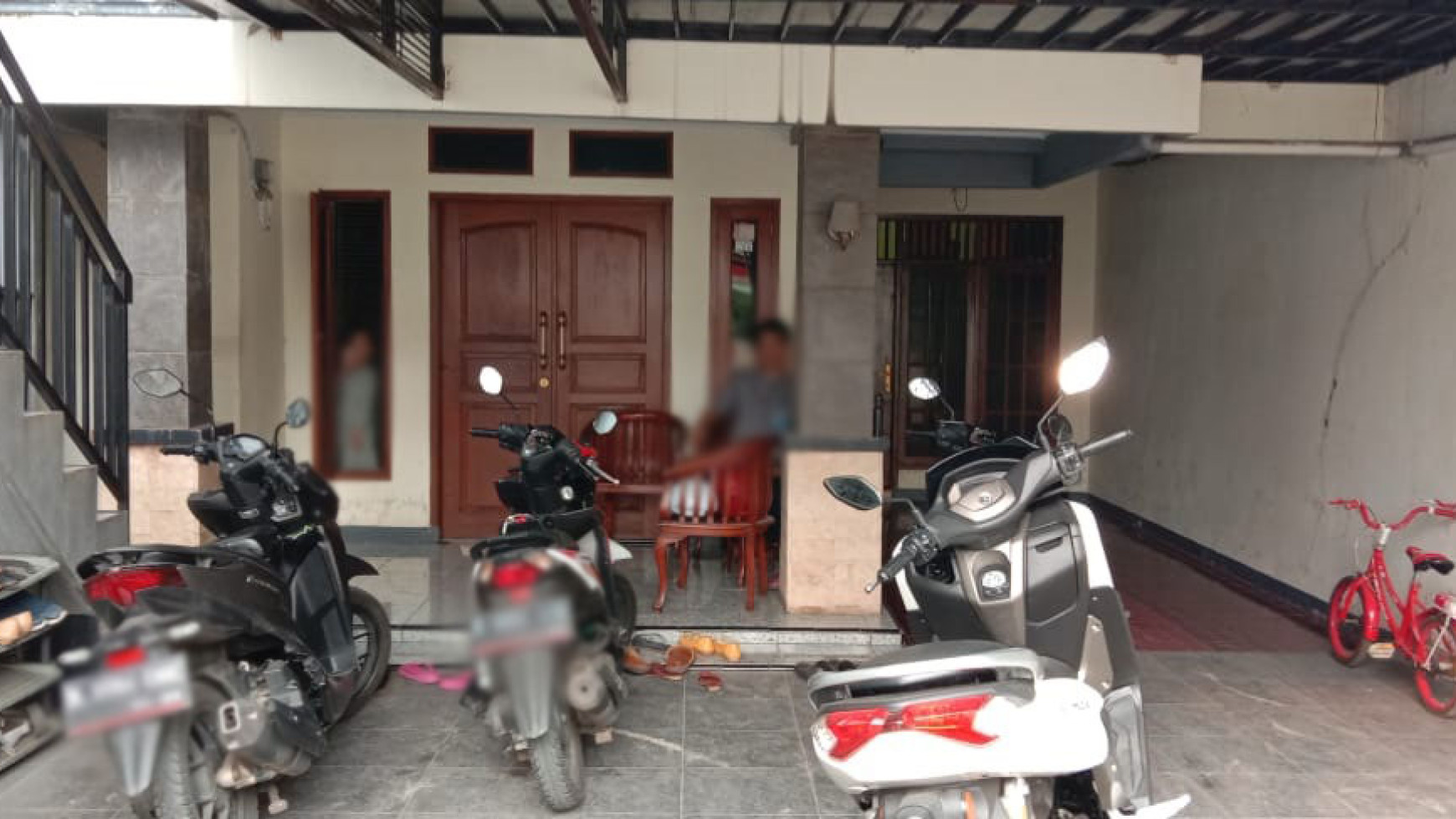 Rumah Siap Huni & terdapat Ruko didepan di Jl Jombang Raya, Pondok Aren