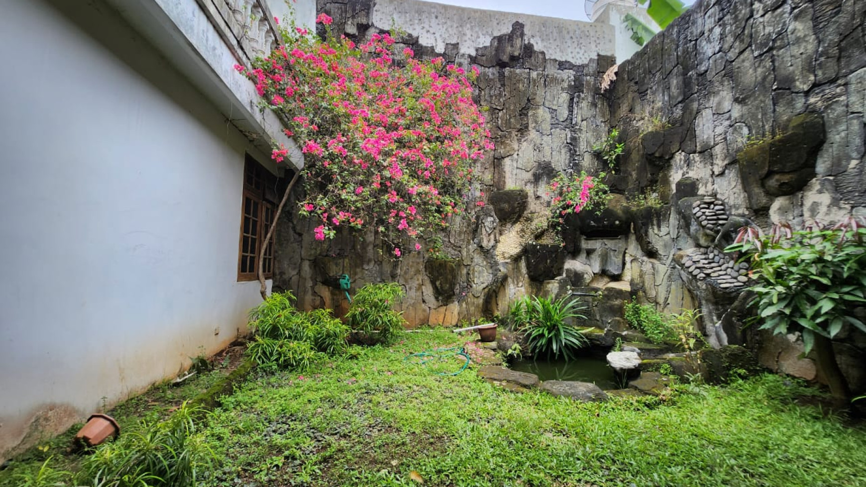 Rumah Bagus Di Perkutut Bintaro Jaya Sektor 2