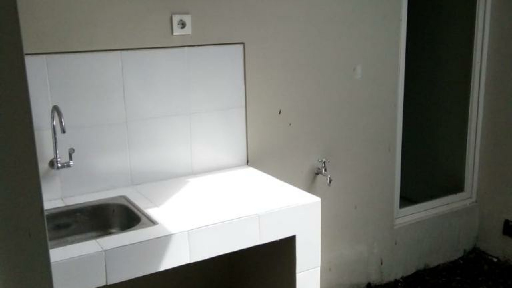 Dijual Rumah Baru North West Park Citraland Surabaya Tipe Vicenza - 2 K.Tidur - Bisa KPR Bank