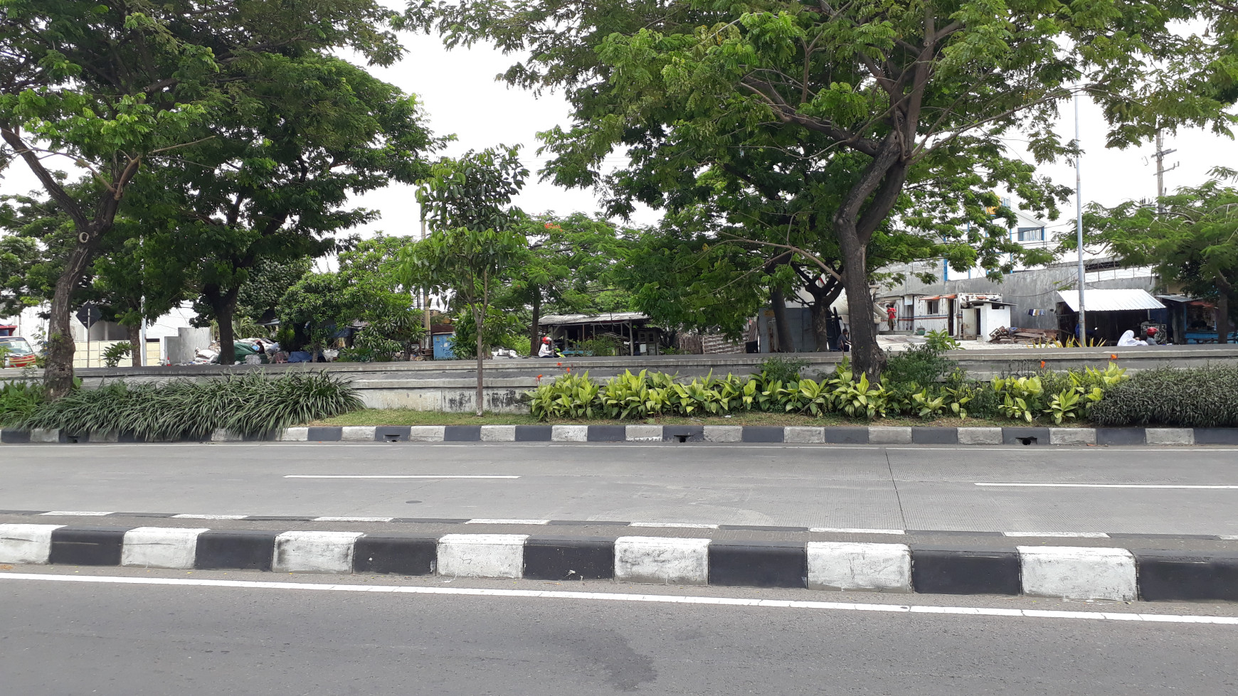 204. Tanah Murah Jl. Kedung Cowek, Kenjeran Surabaya Utara