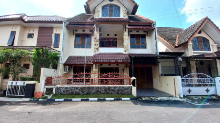 Rumah Mewah Di Perum Puri Timoho Asri Lokasi Strategis Dekat Rs Happy Land