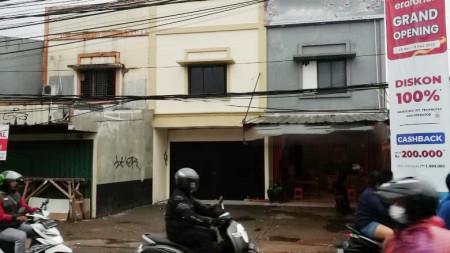 Ruko Lokasi Strategis Pinggir Jalan Raya dan Kawasan Ramai @Jl Raden Fatah, Ciledug