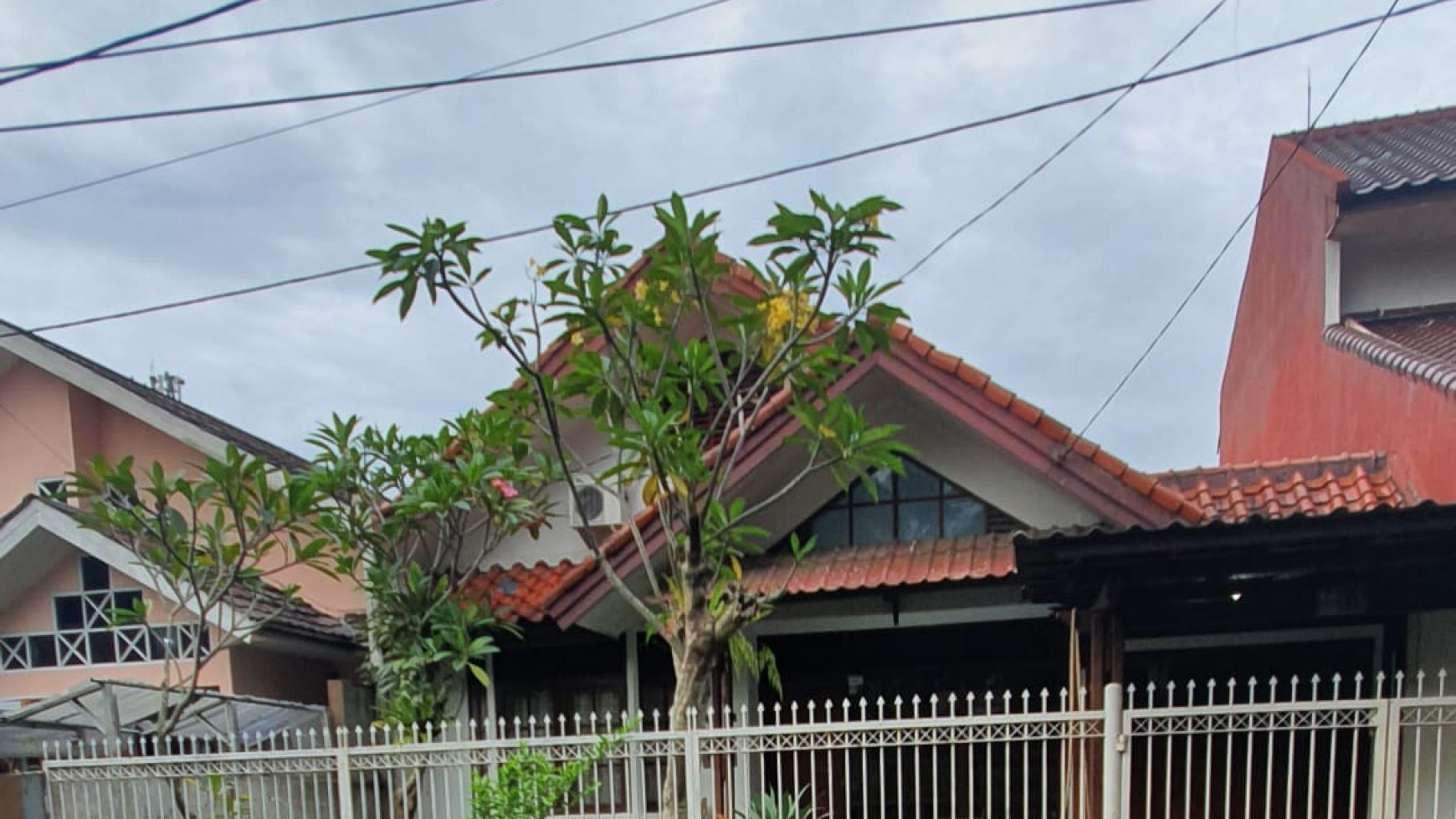 Rumah Siap Huni, Hunian Asri dan Nyaman @Perumahan Bumi Menteng Asri, Bogor