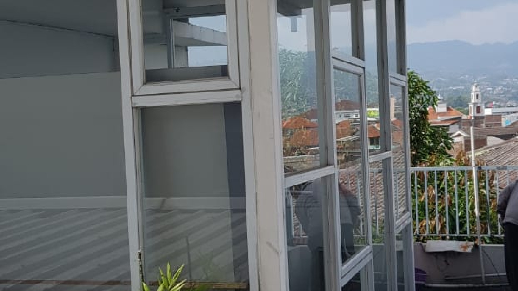 Dijual Ruko 2 Lantai di Gateway Cicadas Ahmad Yani Bandung   