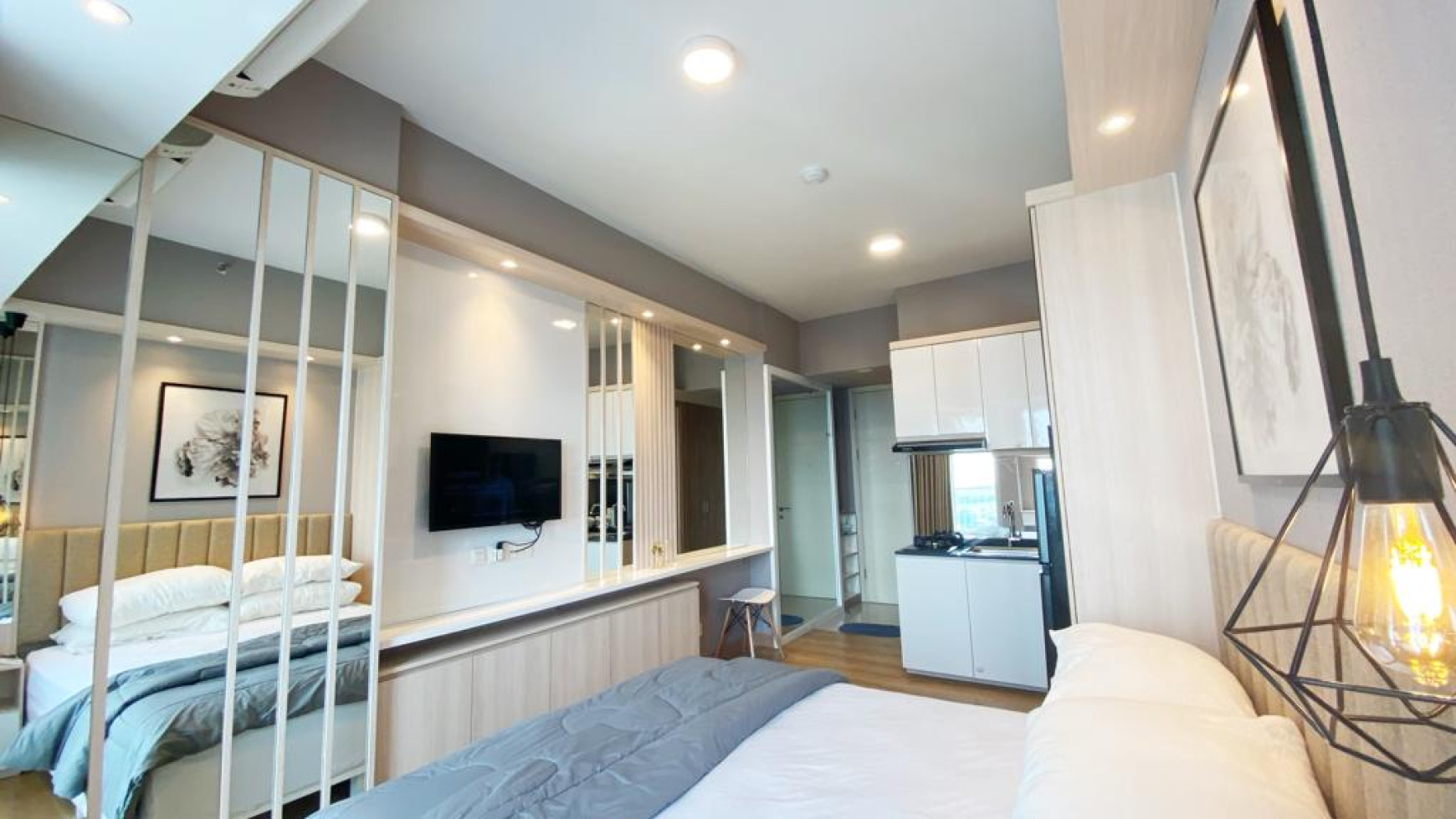 Disewakan Apartemen Anderson Studio Full Furnished BARU Gress Modern Mewah lantai 7 Siap Huni