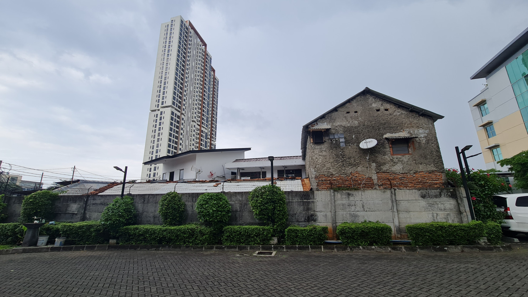 Dijual Tanah di Permata Hijau 