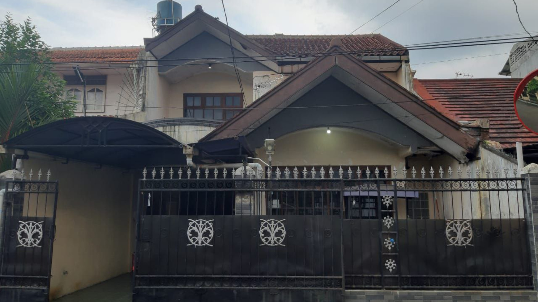 Rumah Minimalis di Sayao Buah Batu, Bandung Kota