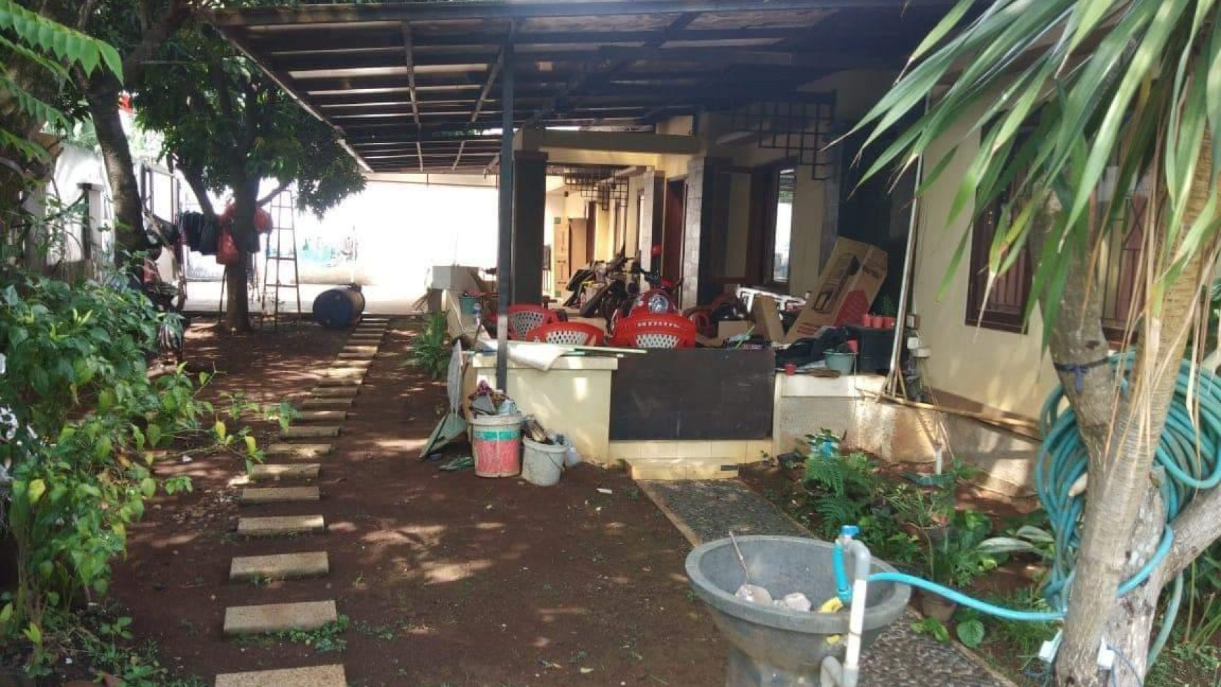 Rumah Lokasi Strategis dan Hunian Asri @Pondok Cabe Ilir