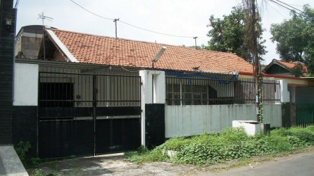 Rumah di Jemur Andayani, 1 Lantai, Terawat, Hadap Utara