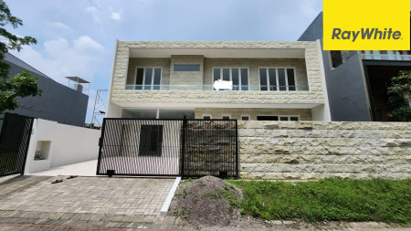 Dijual Rumah Baru Gress Pakuwon Indah Imperial Golf Regency- Mewah 2 Lantai