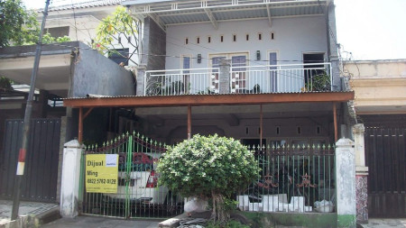 Rumah di Gubeng Kertajaya Surabaya, 2 Lantai, Bagus + Terawat - MG -