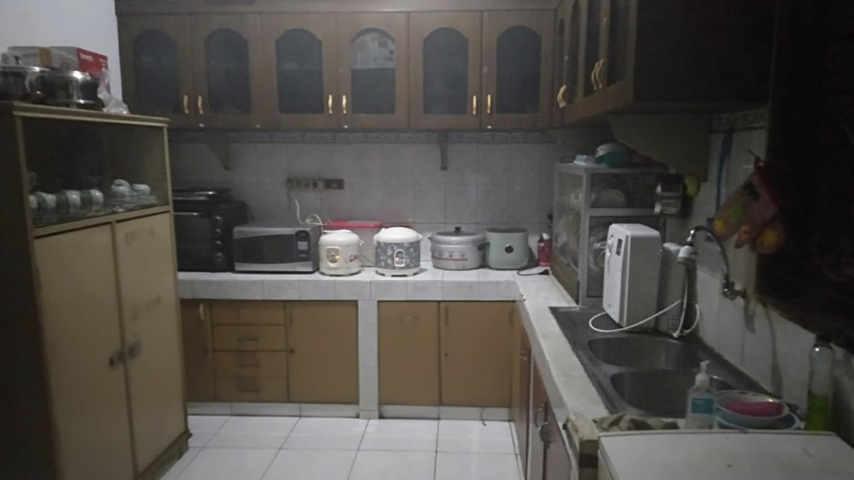 Dijual Cepat Rumah bagus di taman modern cakung