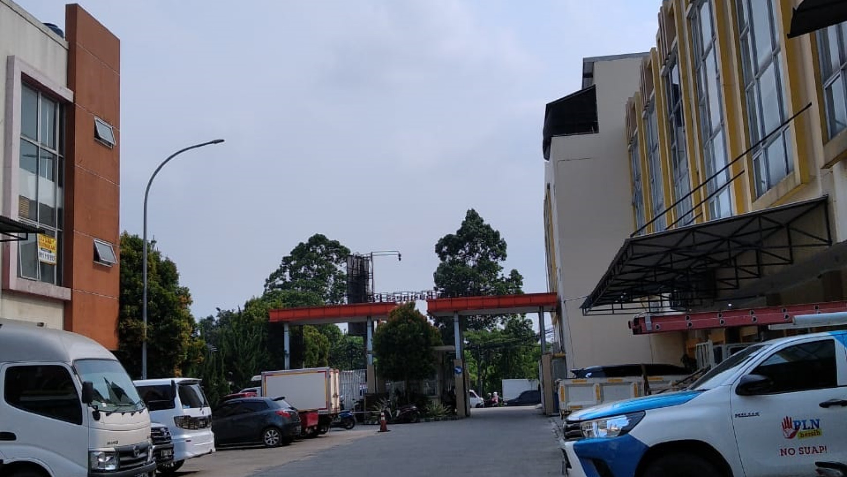 Ruko Business Park Buaran Indah Tangerang Banten