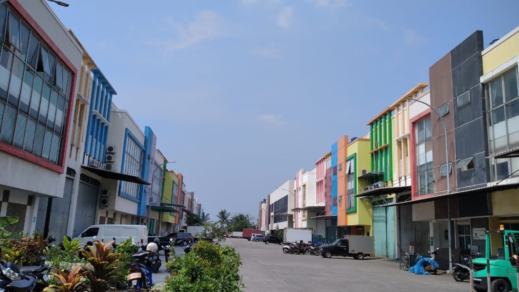 Ruko Business Park Buaran Indah Tangerang Banten