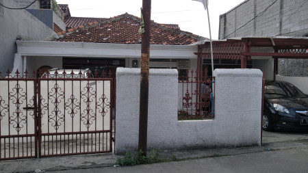 Dijual Rumah Jl. Pangkalan Jati II Cinere - Depok