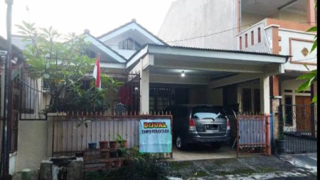 Rumah Bagus Di Dahlia Loka Graha Raya Bintaro