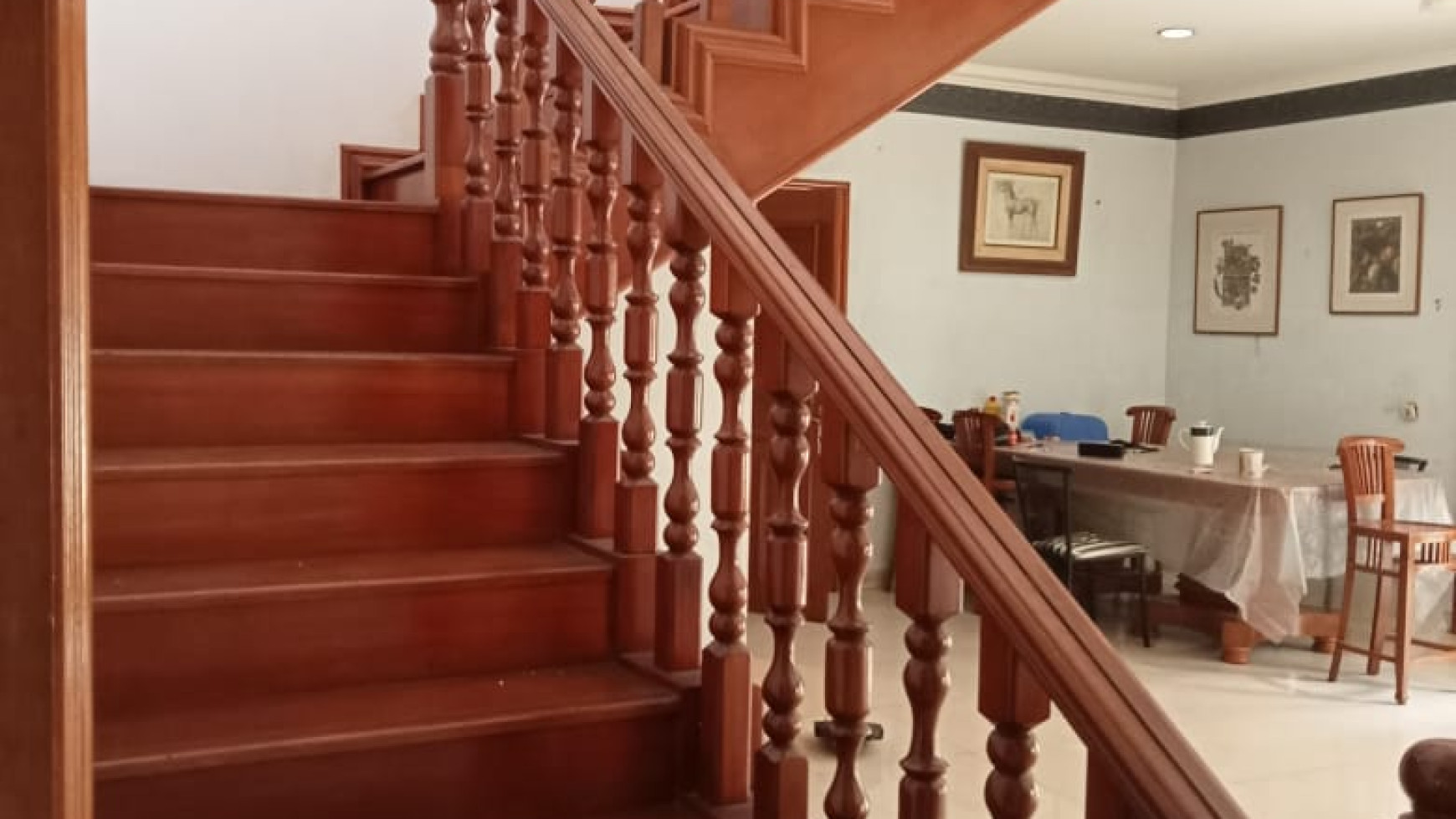 Rumah Bagus DI Jl Gedung Pinang, Pondok Indah Jakarta Selatan