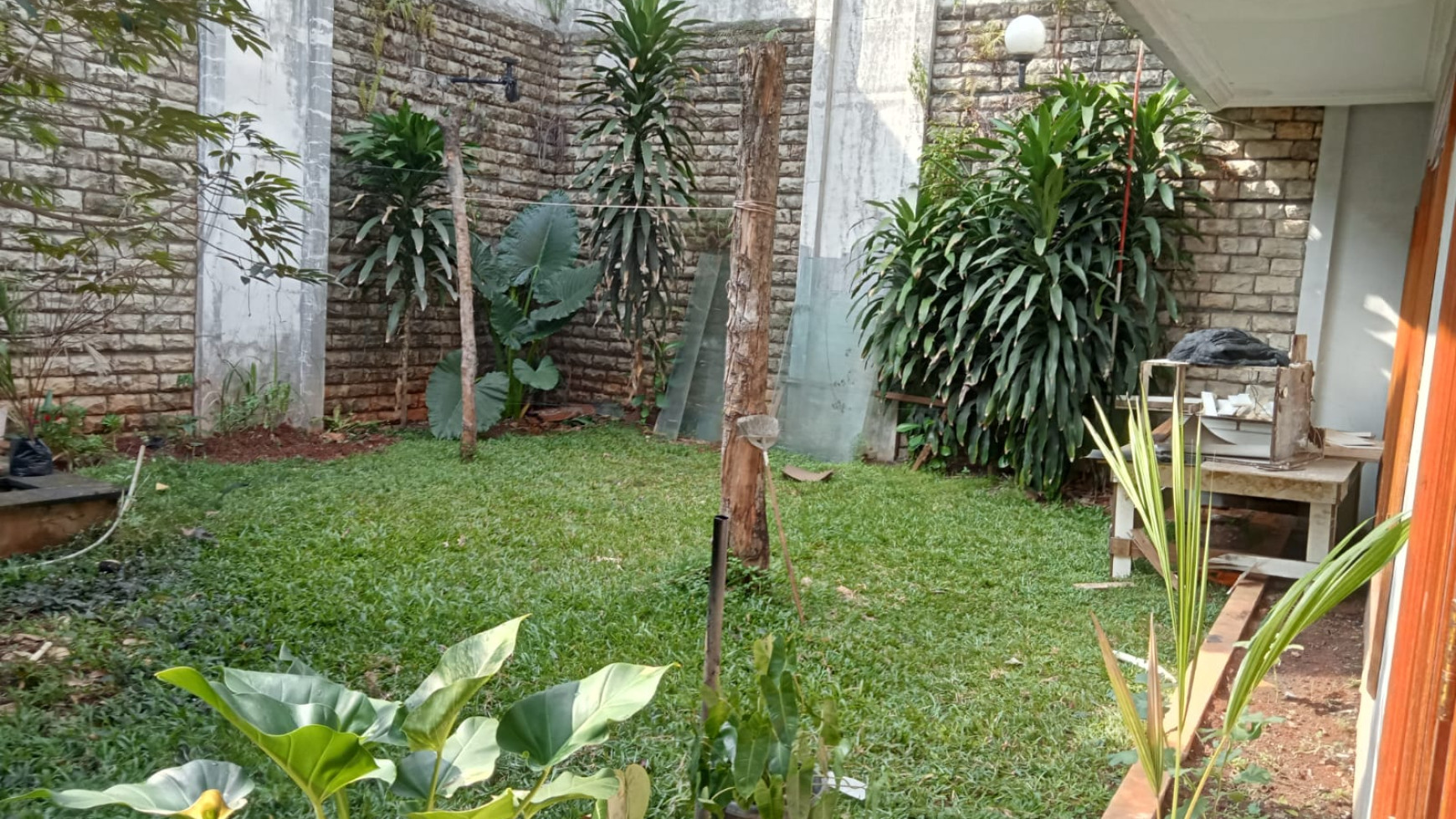Rumah Bagus DI Jl Gedung Pinang, Pondok Indah Jakarta Selatan