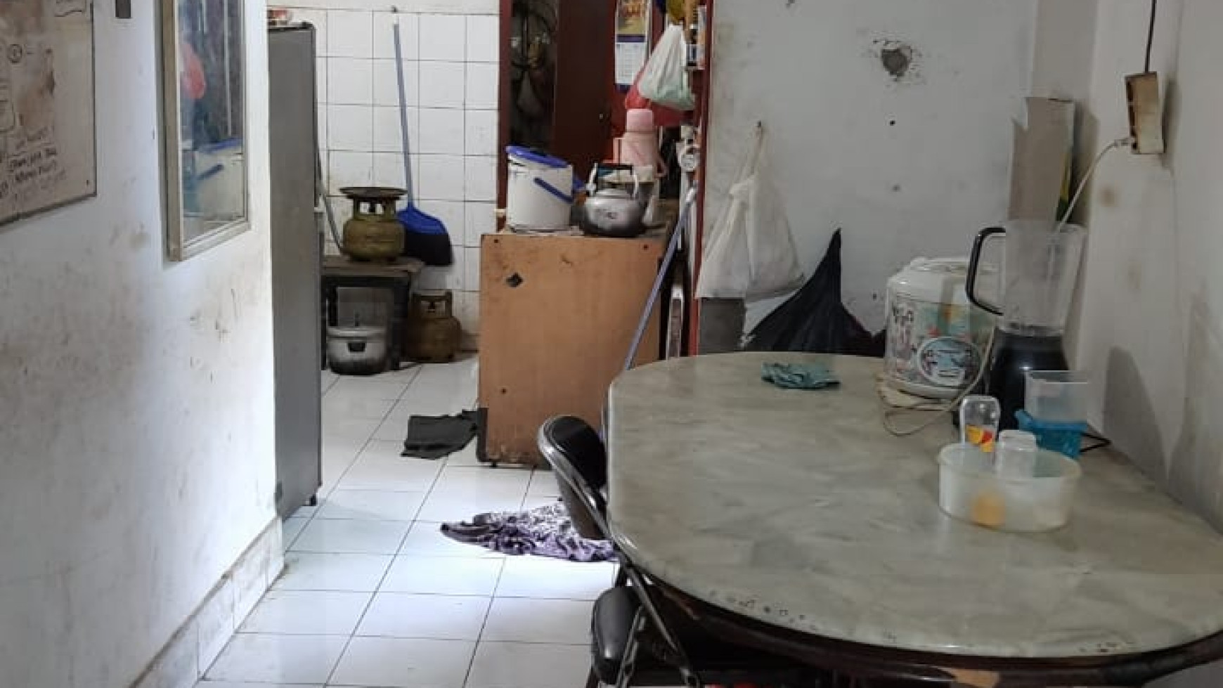 Rumah Bagus DI Komp Alvita, Jl Murai Ciputat Tangerang Selatan