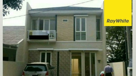 Dijual Rumah Baru Bukit Palma Citraland Surabaya Barat - New Modern - Carport 2 Mobil