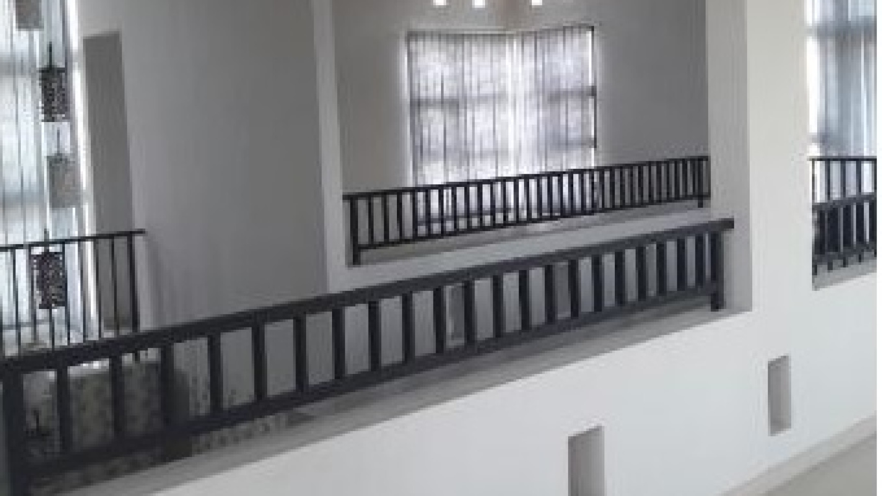 Dijual Rumah Kost Aktif di Babatan Pilang Surabaya Barat