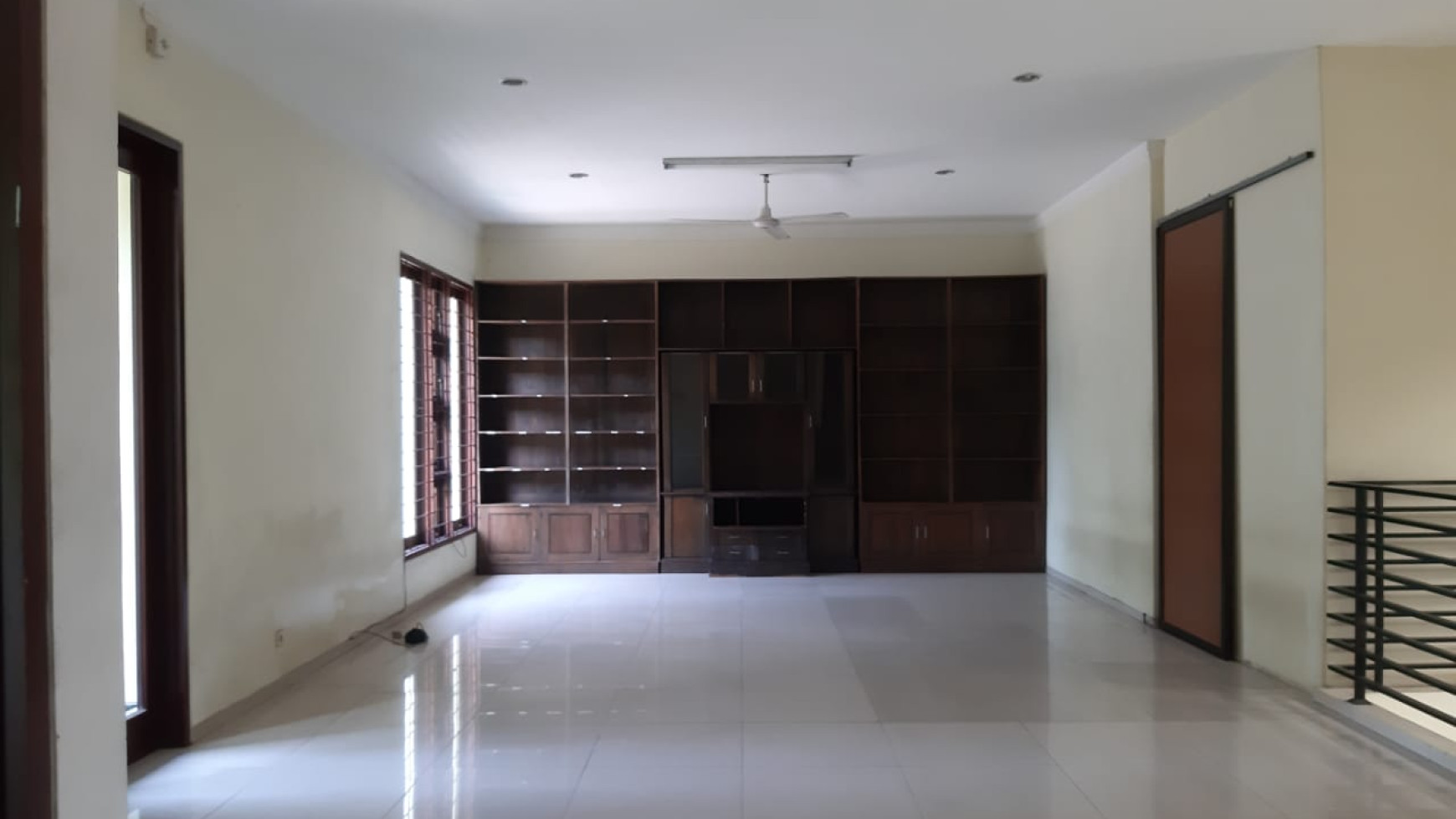 Rumah Siap Huni, Hunian Nyaman dan Asri @Cut Nyak Dien, Bintaro