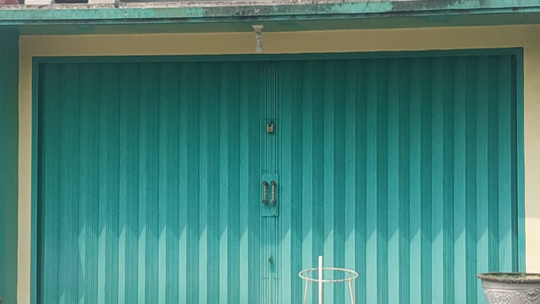Fast Sale. Rumah Luas Bumi Puspitek Asri, BSD