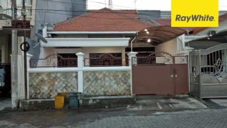 Dijual Rumah 2 lantai di Klampis Semolo Timur, Surabaya