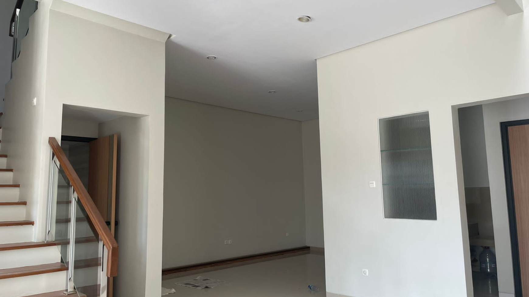 Rumah Bagus Siap Huni dan Hunian Nyaman @Miral 5 Residence, Lebak Bulus