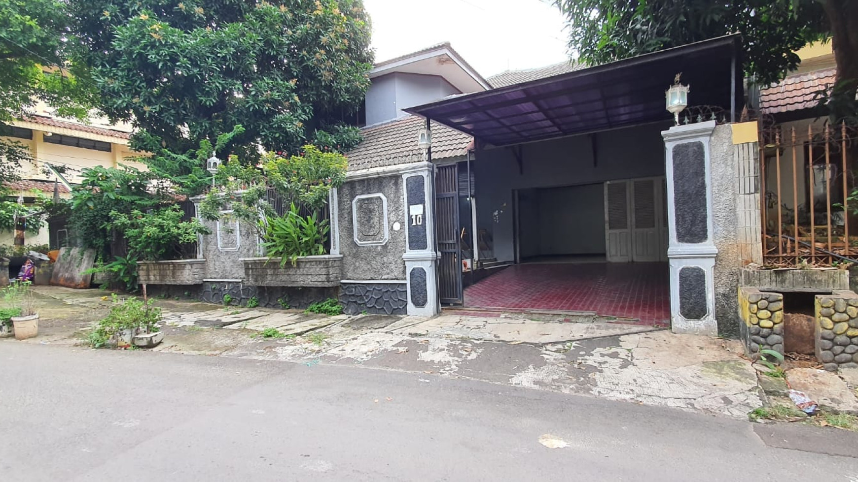 Dijual rumah di Tebet Barat