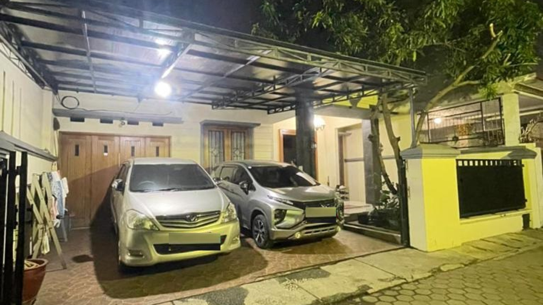 Rumah rapih terawat siap huni di Jatiasih