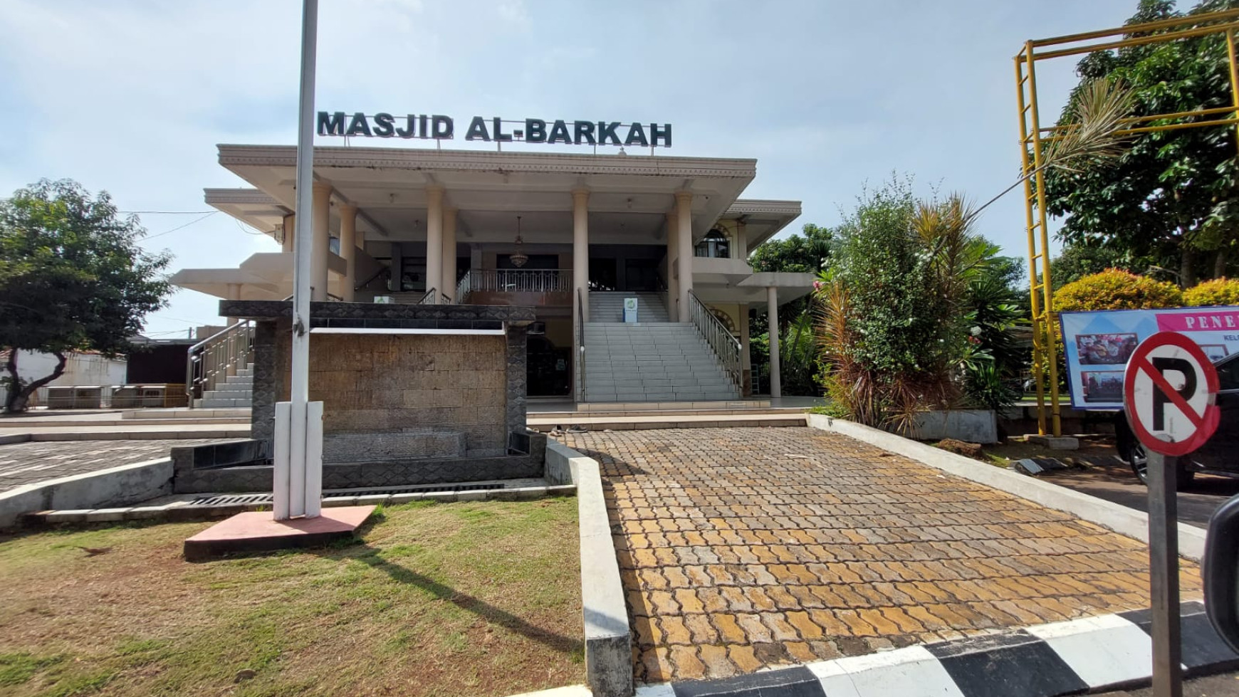 Rumah Siap Huni dekat dengan Masjid Cluster @Anggrek Loka, Graha Raya