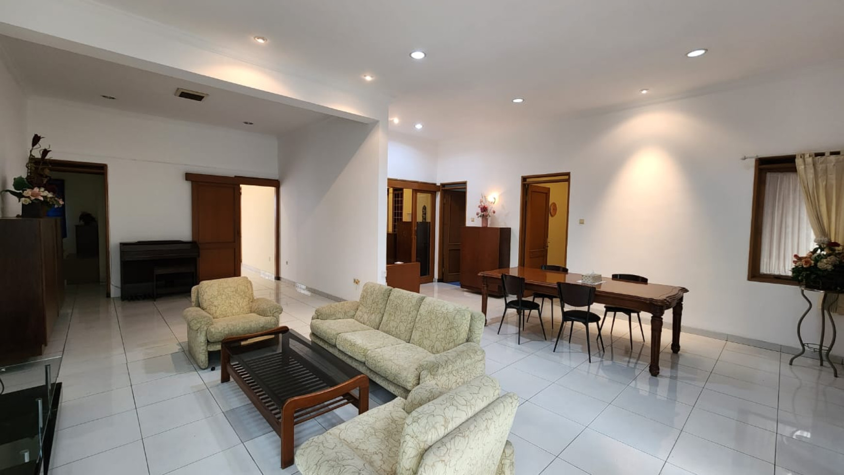 Rumah Asri Furnished di Setra sirna, Bandung Kota