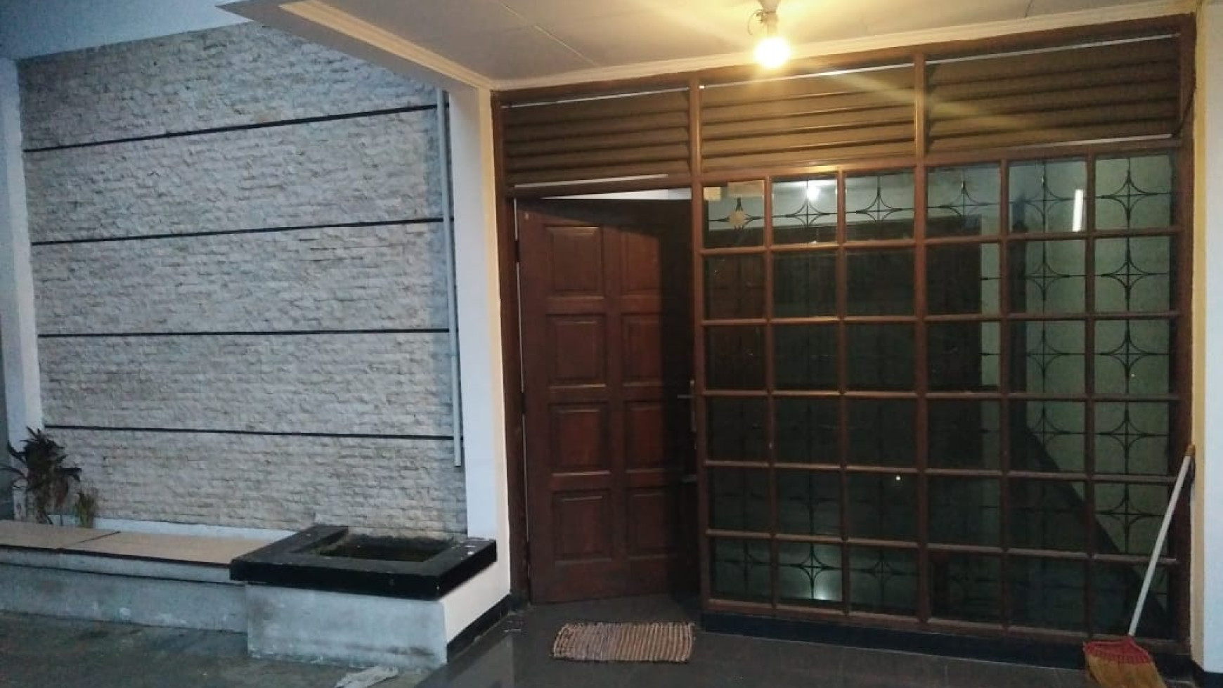 Rumah Minimalis Terawat di Muara Baru, Bandung Kota