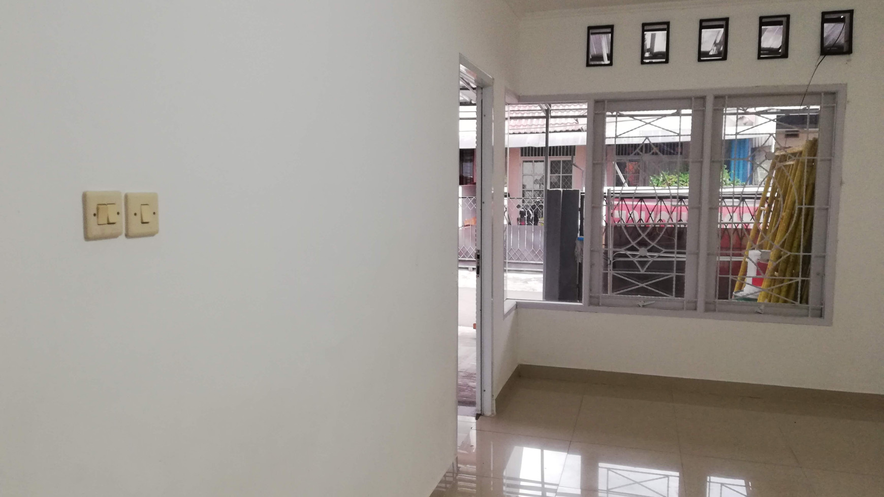 Rumah Minimalis Siap Huni dan Dalam Cluster @Cornelia Residence, Graha Raya