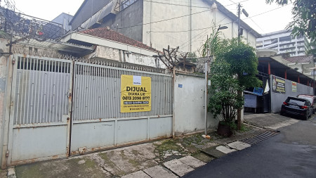 Rumah Minimalis di Sayap Otista, Bandung Kota