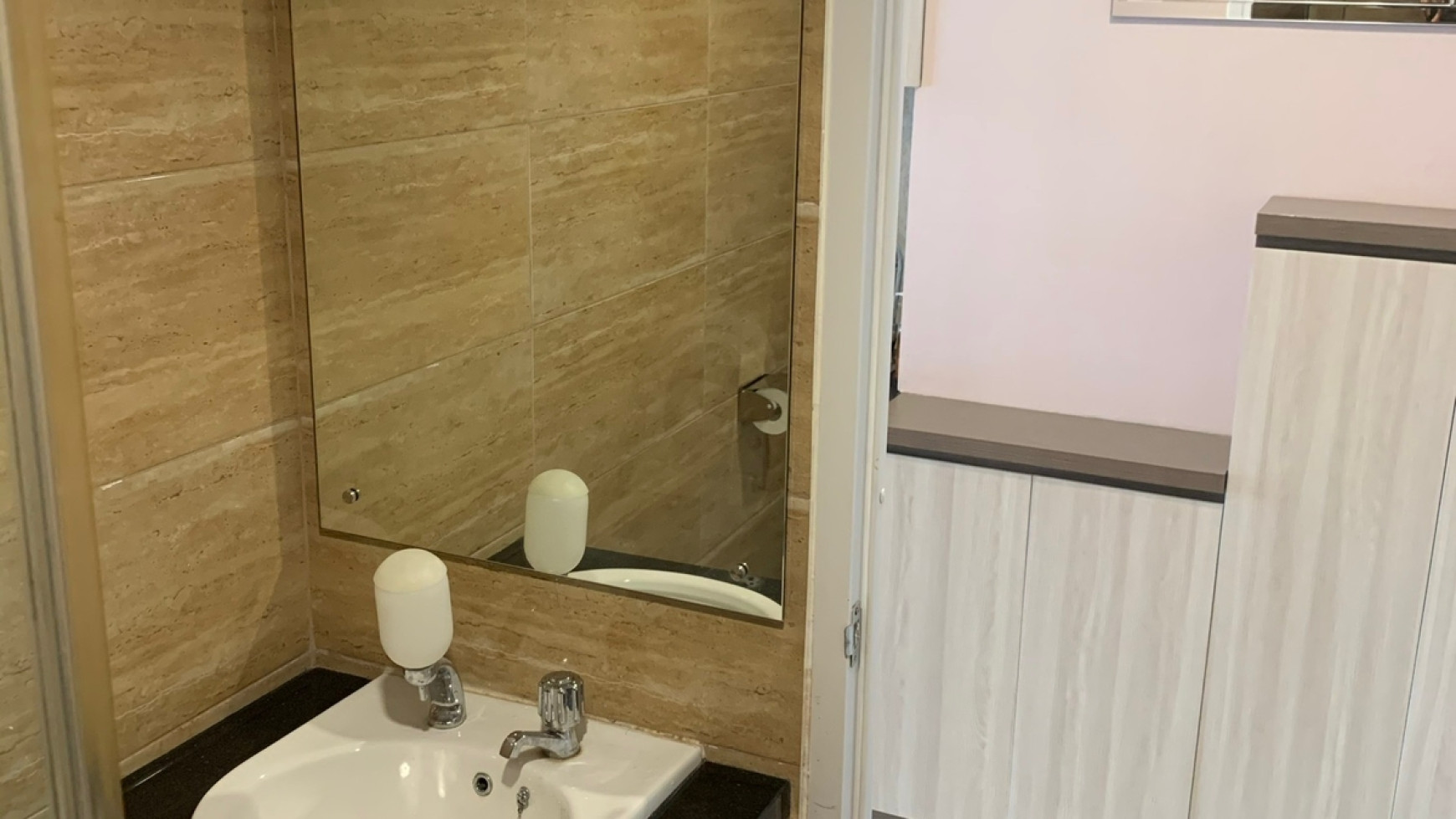 Apartemen Siap Huni dengan Fasilitas Lengkap @Apartemen Breeze, Bintaro