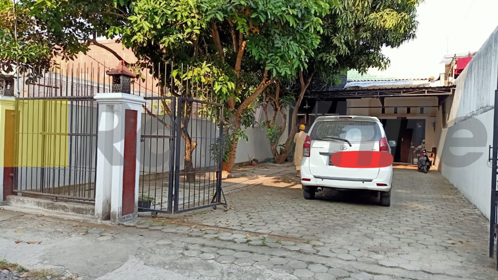 RUMAH TINGGAL DEKAT TERMINAL CONCAT, HARTONO MALL, CONDONGCATUR