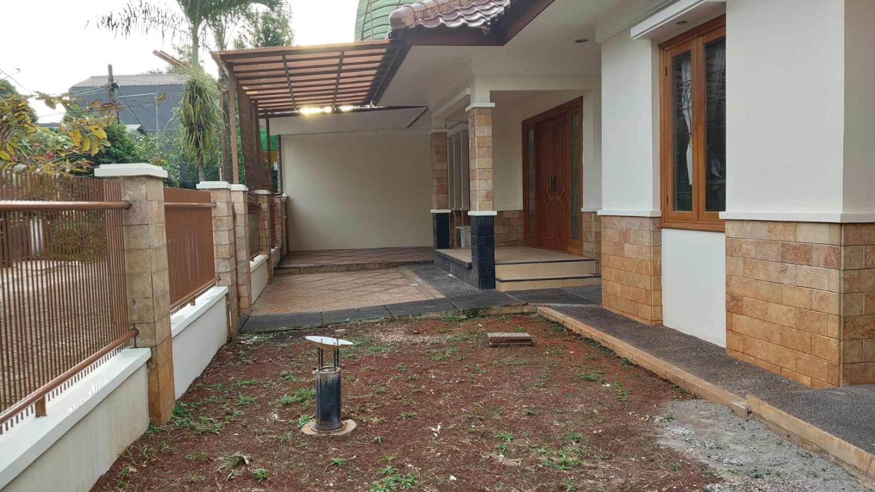 Rumah Bagus Siap Huni dan Strategis dekat Bintaro Jaya @Villa Bintaro Regency