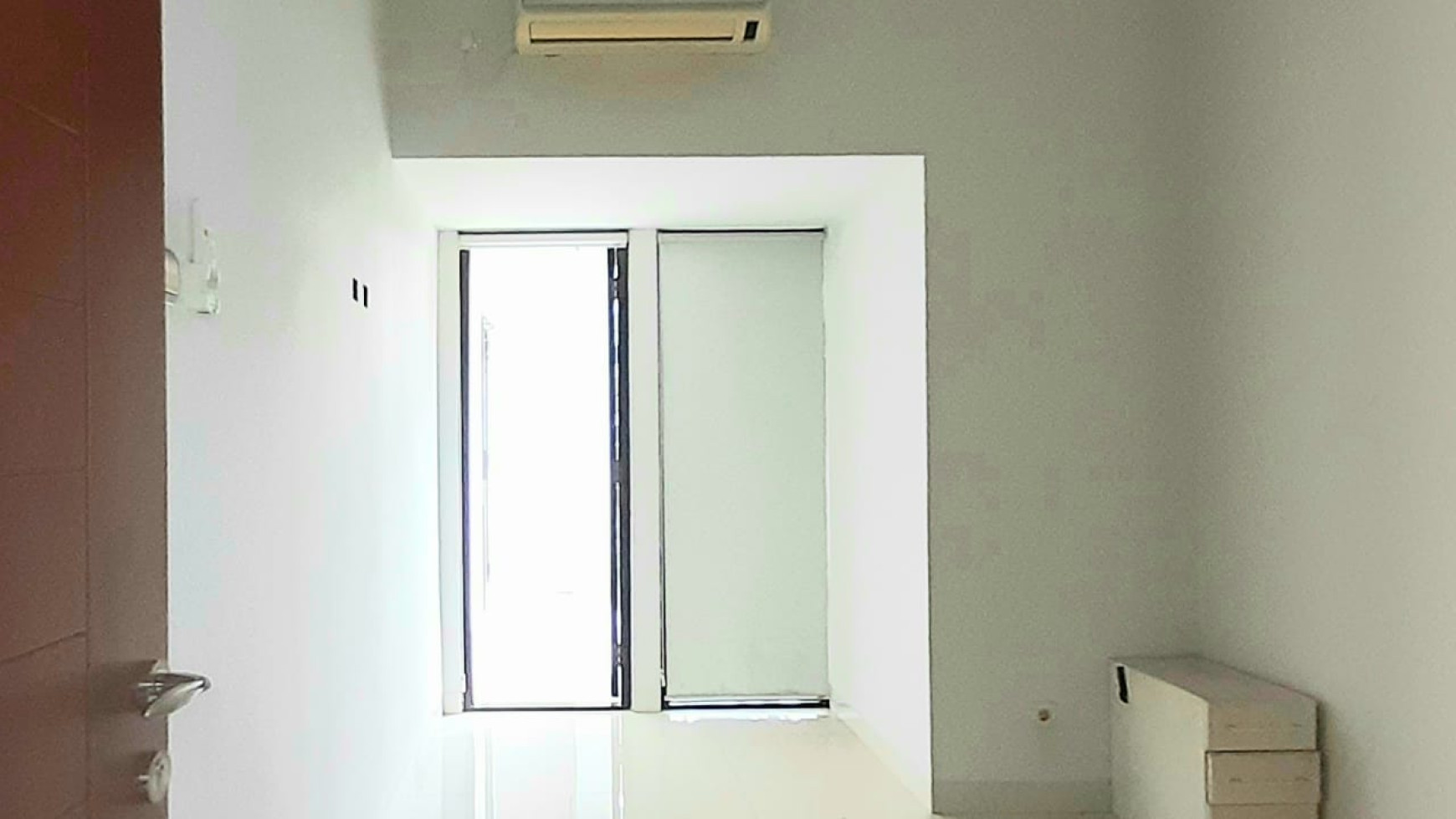 Rumah Modern Minimalis Luas 84m Harga 2.65M Nego di Emerald  Bintaro Jaya