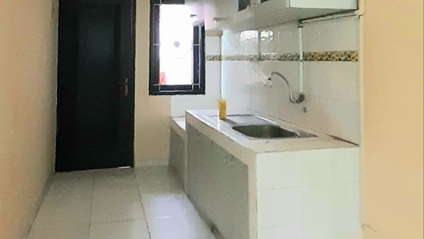 Rumah Siap Huni  Luas 120m Harga 65Jt/Thn nego di Sektor II Bintaro Jaya, Jakarta Selatan