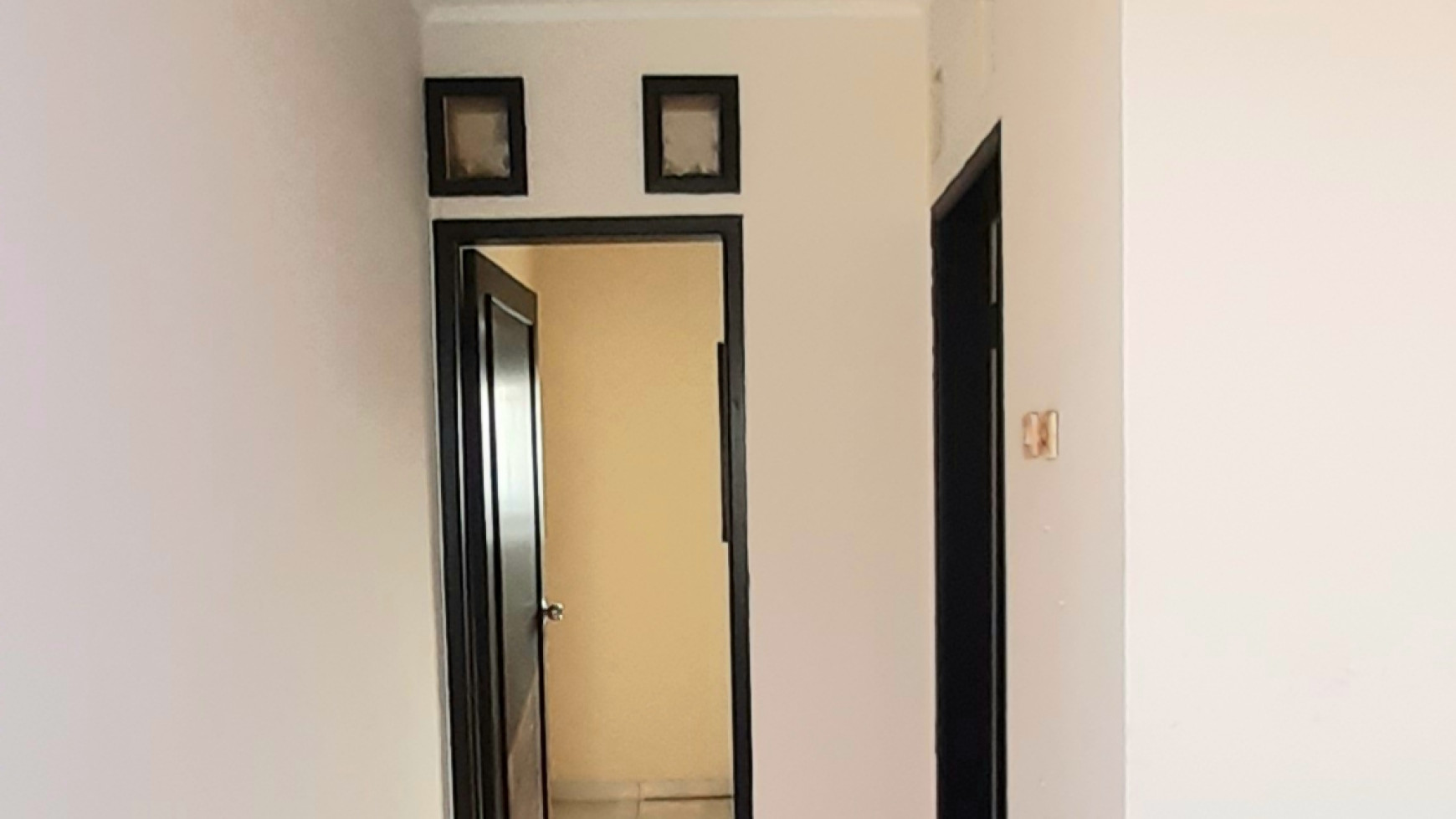 Rumah Siap Huni  Luas 120m Harga 65Jt/Thn nego di Sektor II Bintaro Jaya, Jakarta Selatan