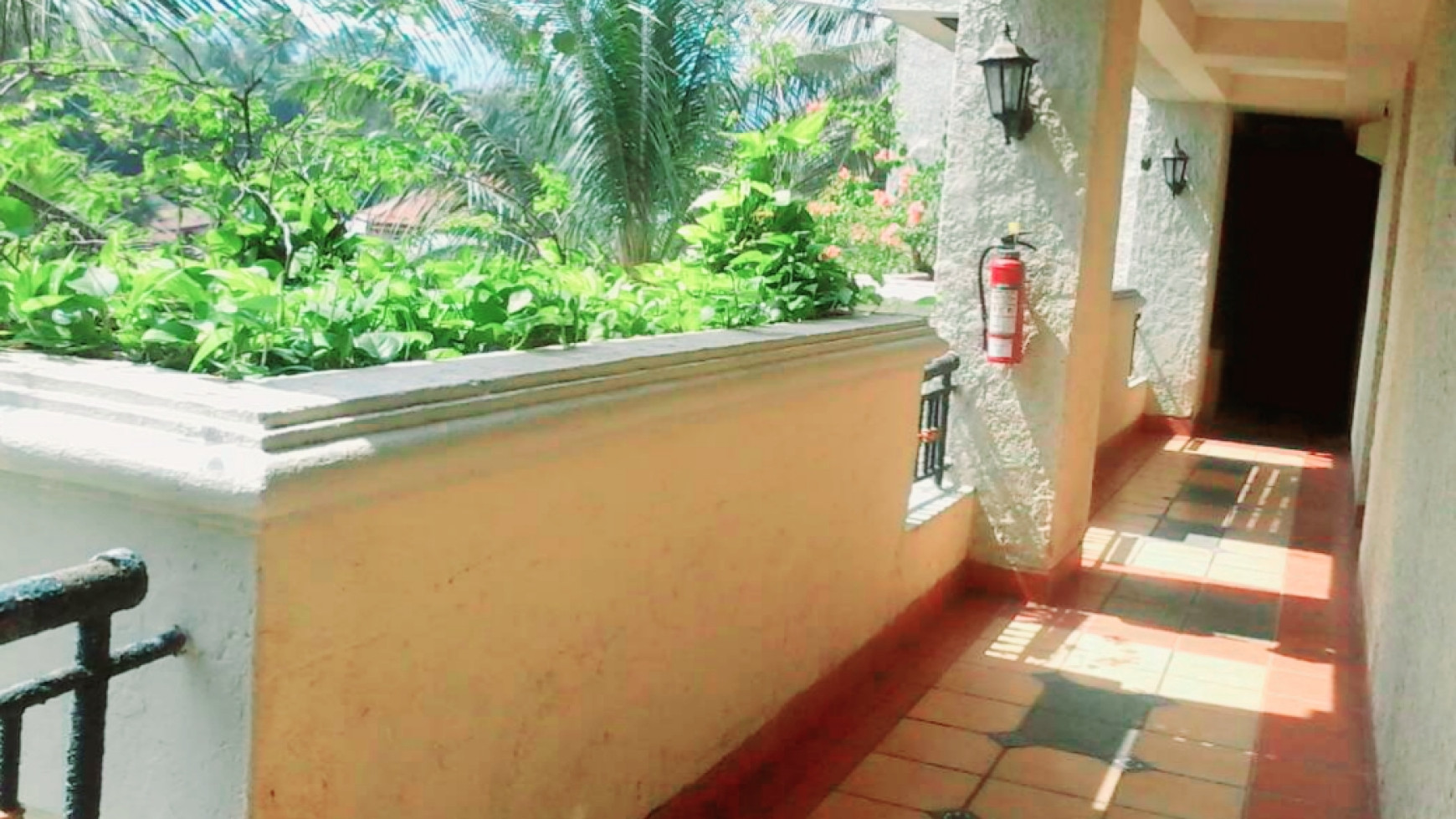 Apartemen Marbella 2BR Hook Luas 155m View Laut Harga 700 Jt Nego, MURAH!!!